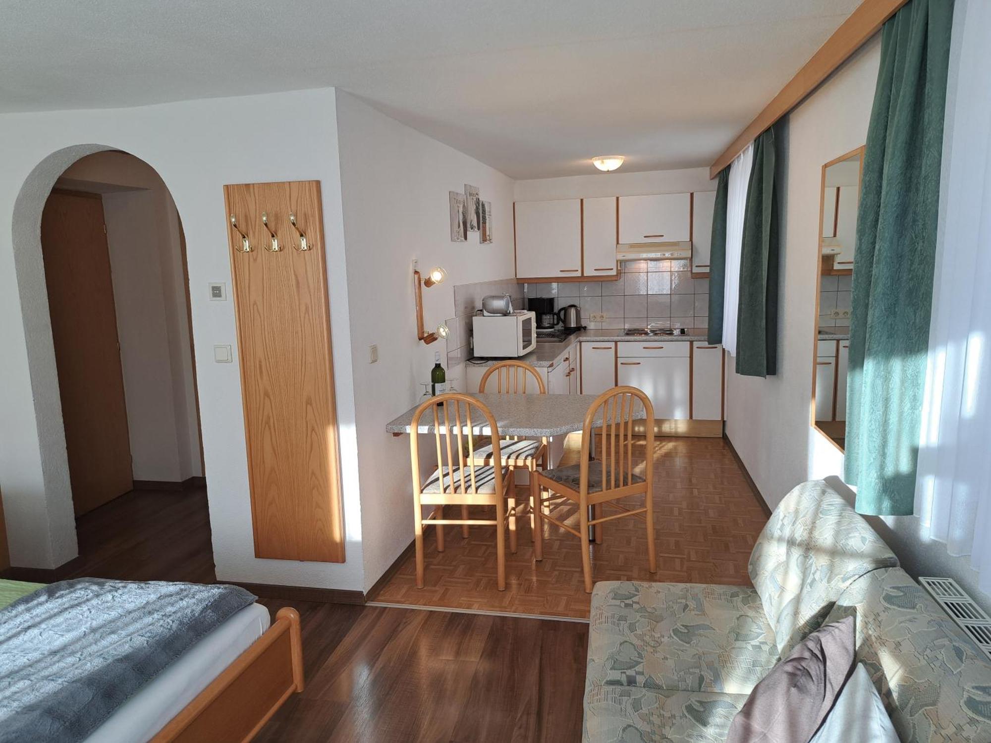 נאודרס Appartements Klapeer מראה חיצוני תמונה