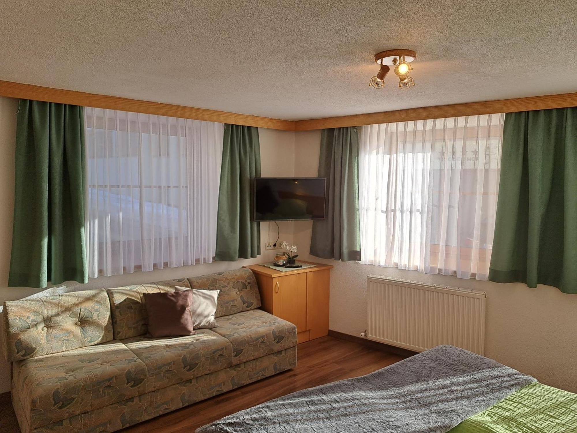 נאודרס Appartements Klapeer מראה חיצוני תמונה